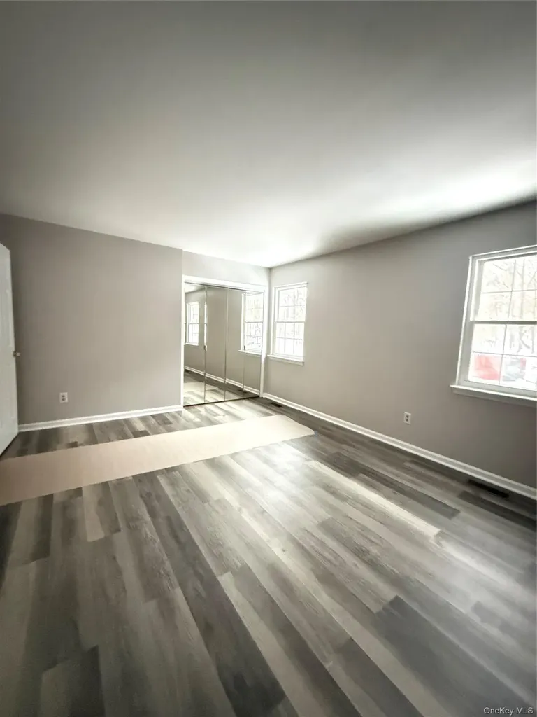 276 Temple Hill Road New Windsor NY 12553
