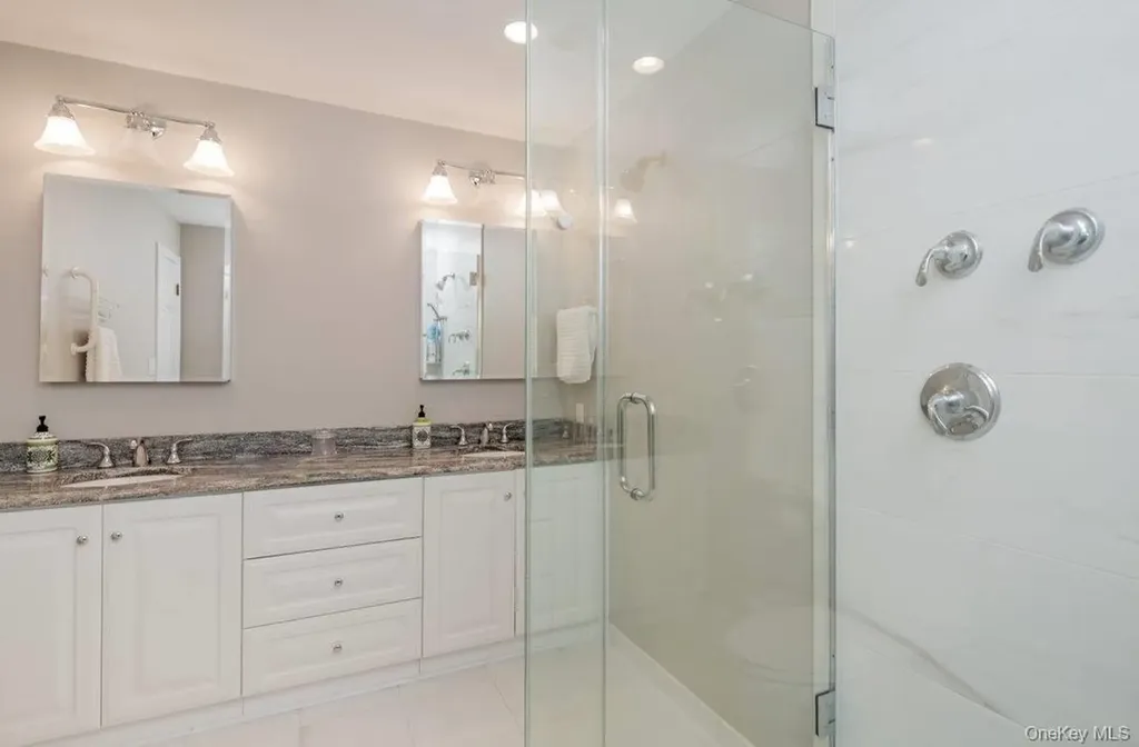 38 Red Creek Circle Hampton Bays NY 11946