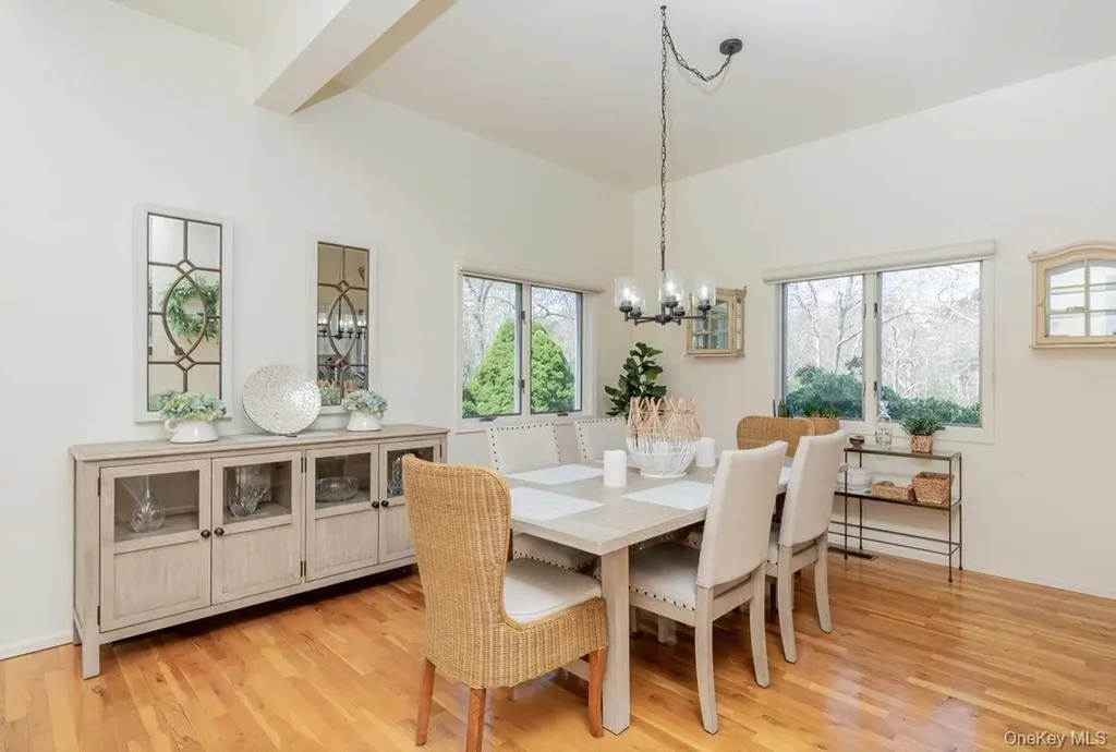 38 Red Creek Circle Hampton Bays NY 11946