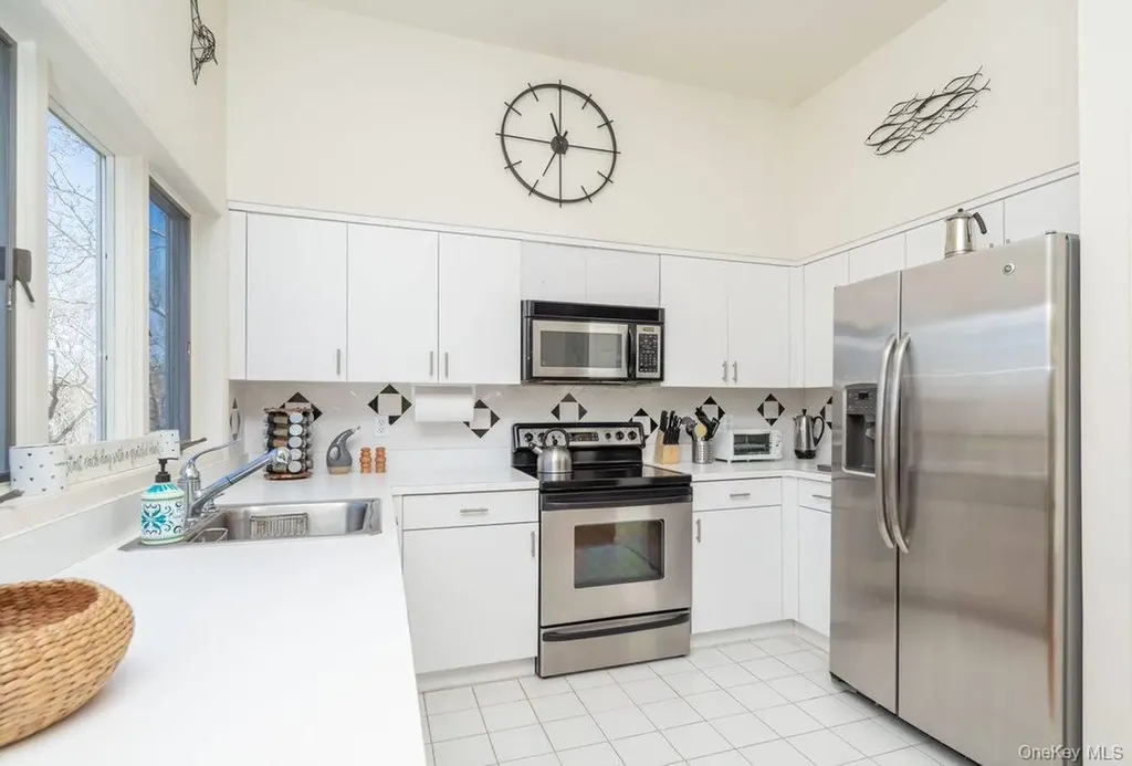 38 Red Creek Circle Hampton Bays NY 11946