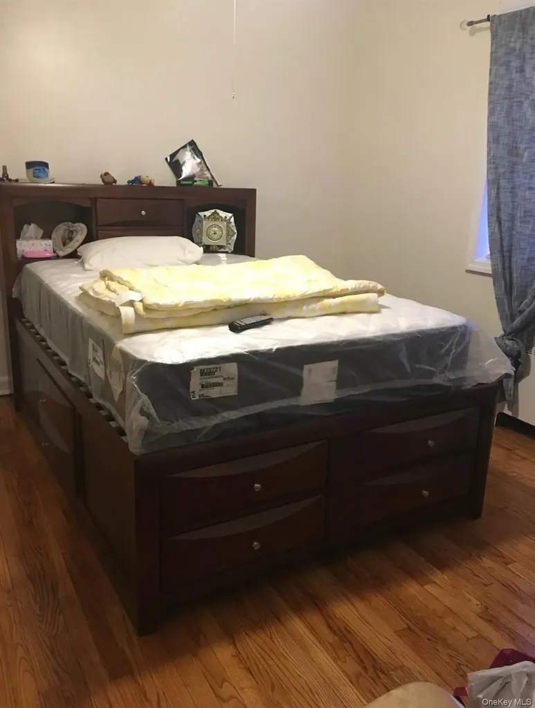 Rosedale NY 11422