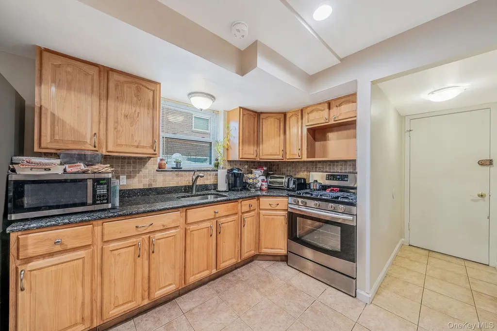 2023 Whitestone Expressway Whitestone NY 11357