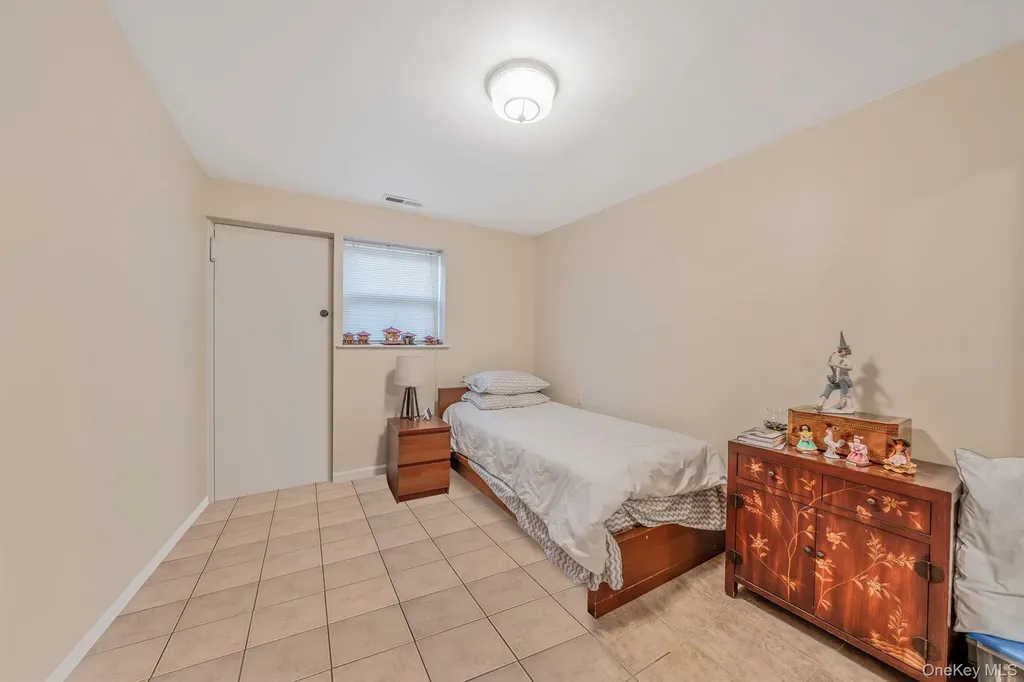 2023 Whitestone Expressway Whitestone NY 11357