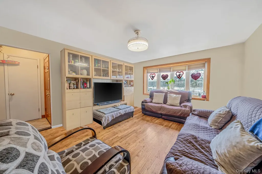 2023 Whitestone Expressway Whitestone NY 11357
