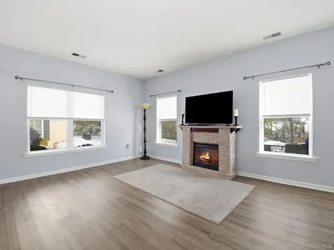 15 Revolution Road Cold Spring NY 10516