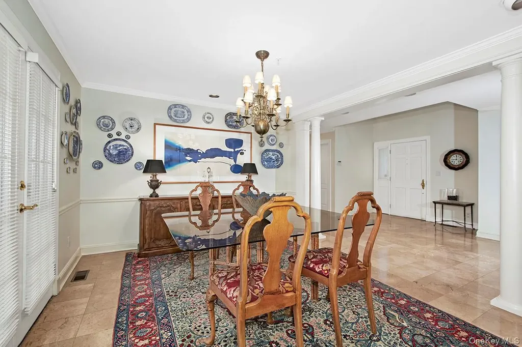 5 Wyndham Close White Plains NY 10605