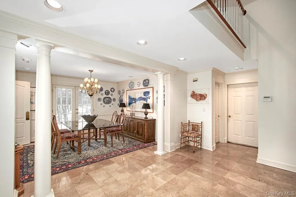 5 Wyndham Close White Plains NY 10605