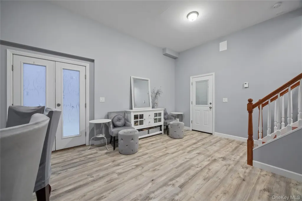 51 Irving Avenue Freeport NY 11520