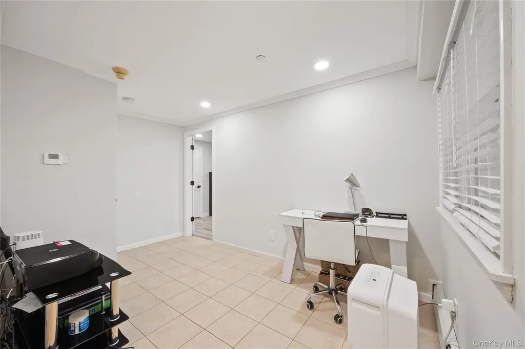 51 Irving Avenue Freeport NY 11520