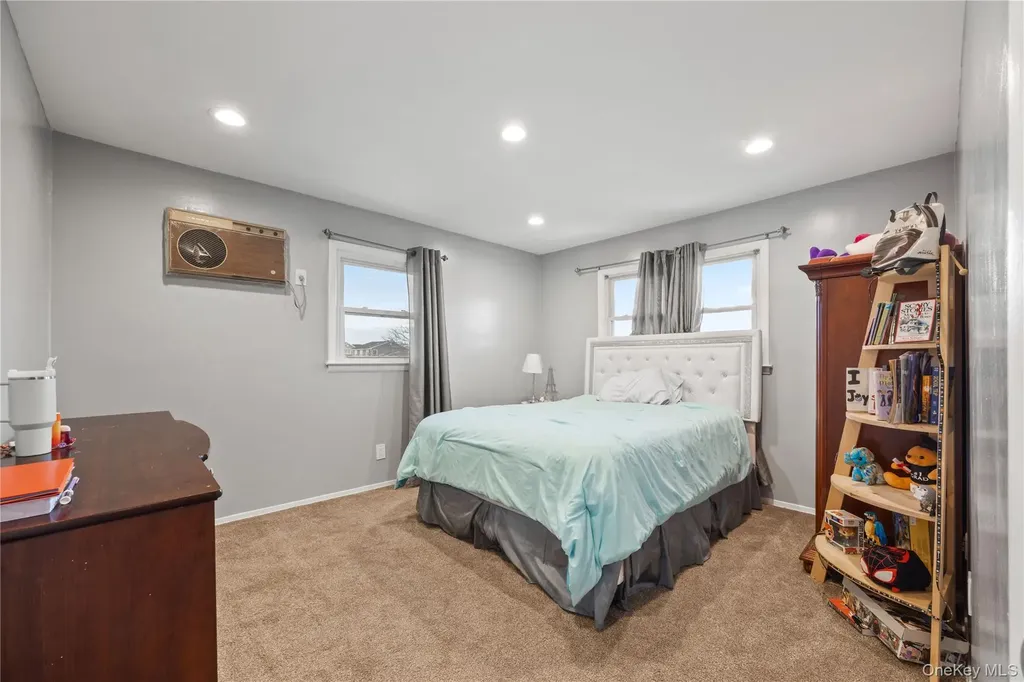 51 Irving Avenue Freeport NY 11520