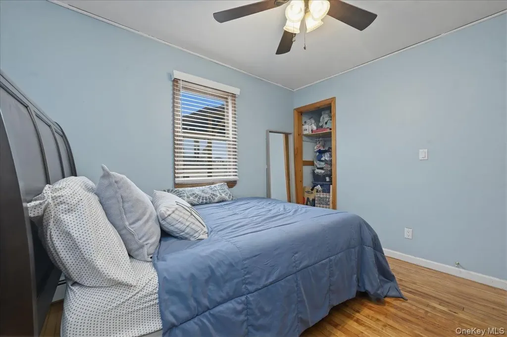 38 Bacon Lane Babylon NY 11702
