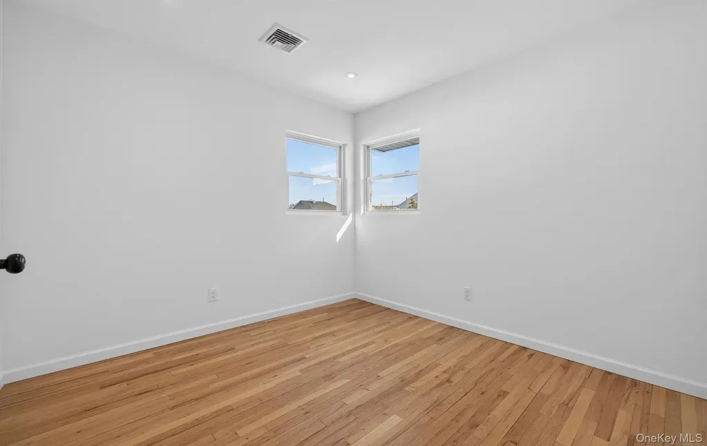 2675 Anthony Avenue Bellmore NY 11710