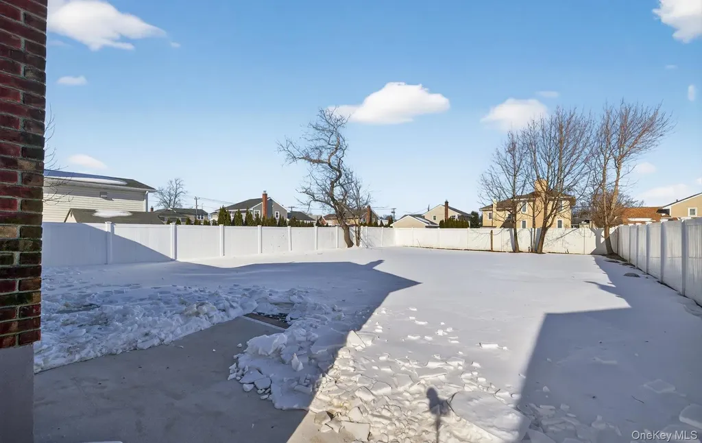 2675 Anthony Avenue Bellmore NY 11710