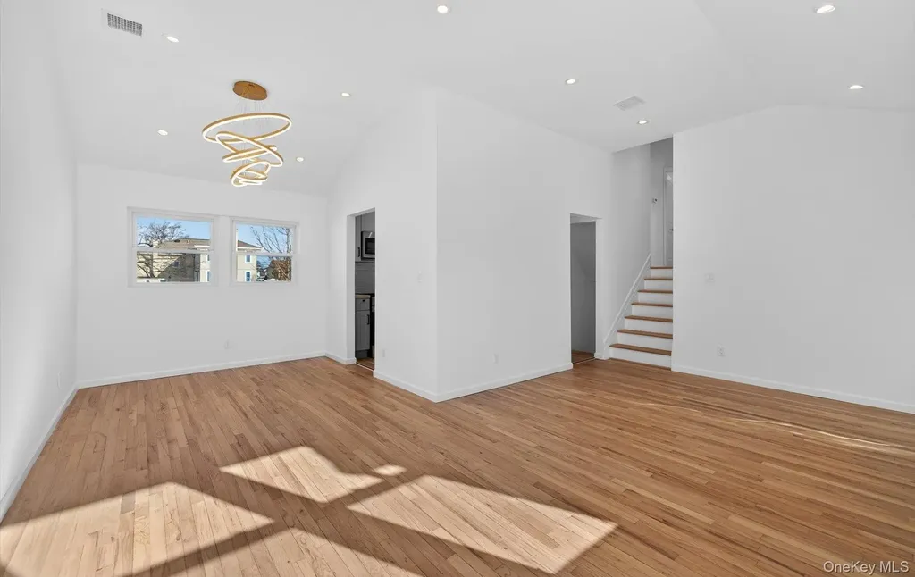 2675 Anthony Avenue Bellmore NY 11710