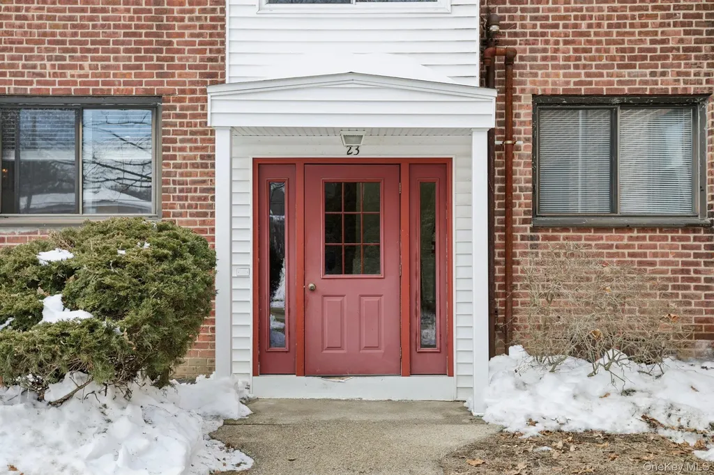 23 Lawrence Drive White Plains NY 10603