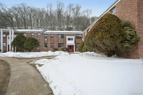 23 Lawrence Drive White Plains NY 10603