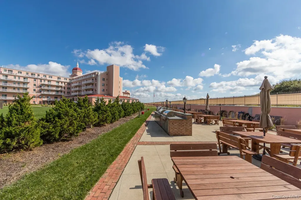 2 Richmond Road Lido Beach NY 11561