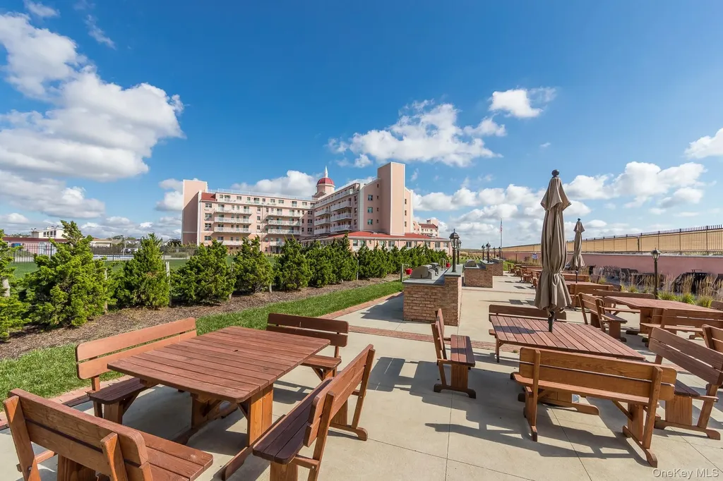 2 Richmond Road Lido Beach NY 11561