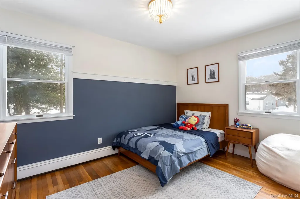 17 Meroke Lane Rocky Point NY 11778