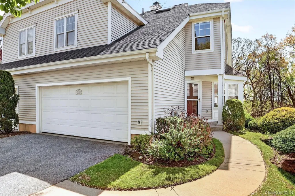 107 Winding Ridge Road White Plains NY 10603