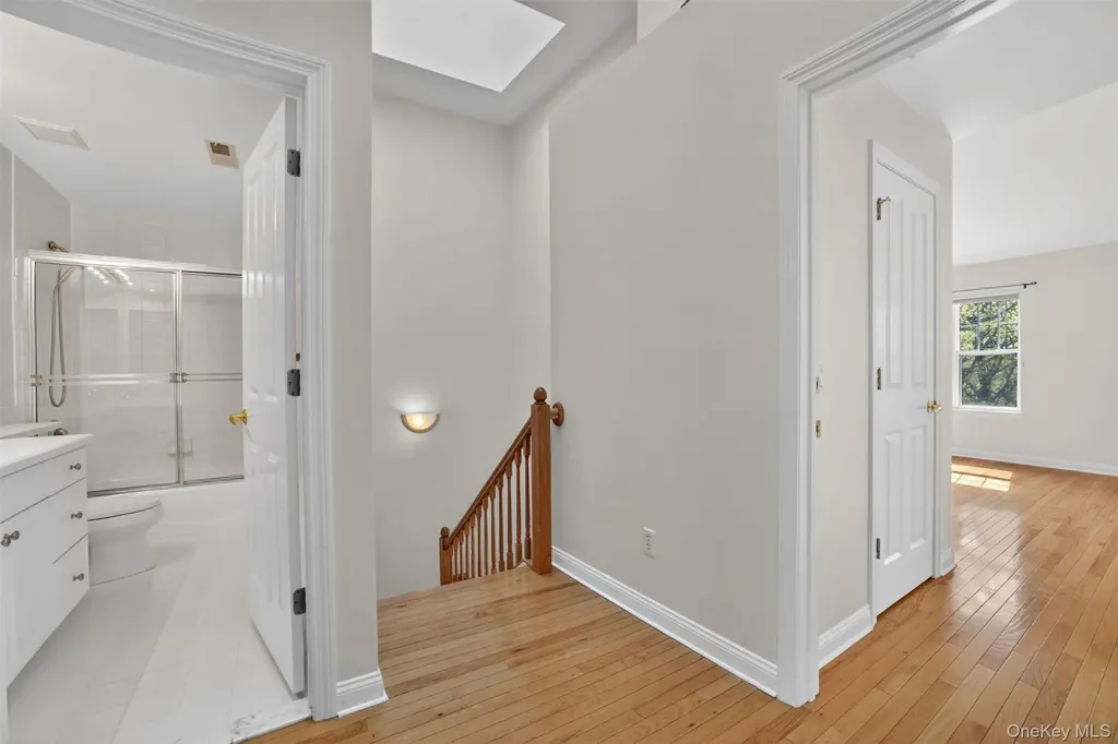 107 Winding Ridge Road White Plains NY 10603