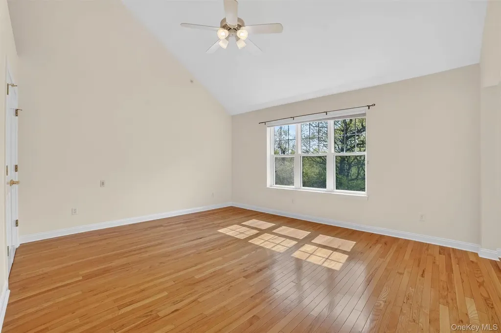 107 Winding Ridge Road White Plains NY 10603
