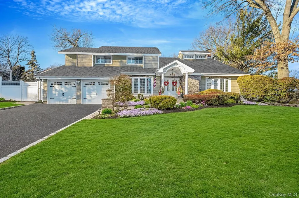 10 Alpine Court Smithtown NY 11787