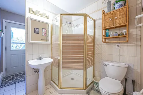 10 Alpine Court Smithtown NY 11787