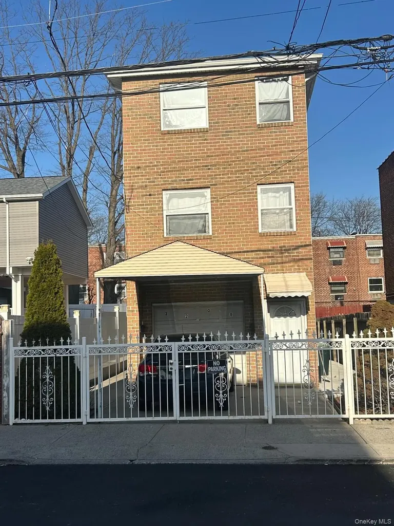 3208 Ely Avenue Bronx NY 10469