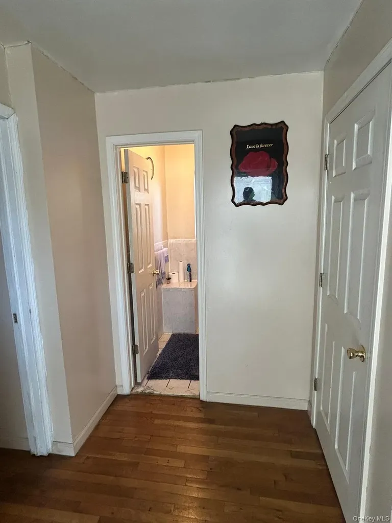 3208 Ely Avenue Bronx NY 10469