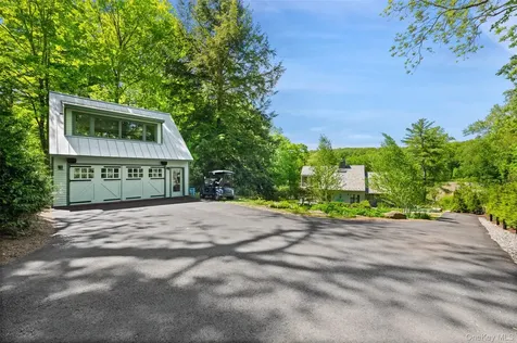 258 Hardscrabble Road North Salem NY 10560