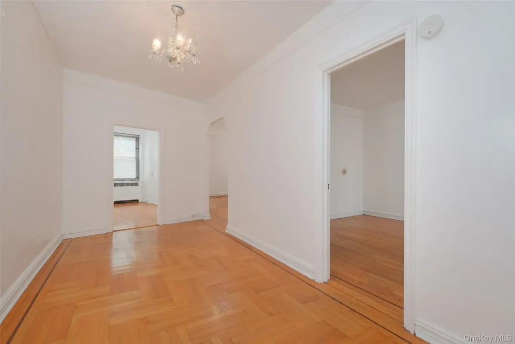 340 E Mosholu Parkway S Bronx NY 10458