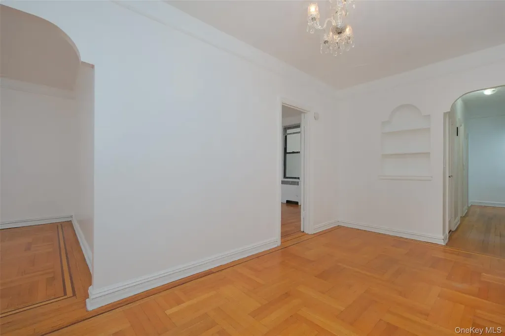340 E Mosholu Parkway S Bronx NY 10458