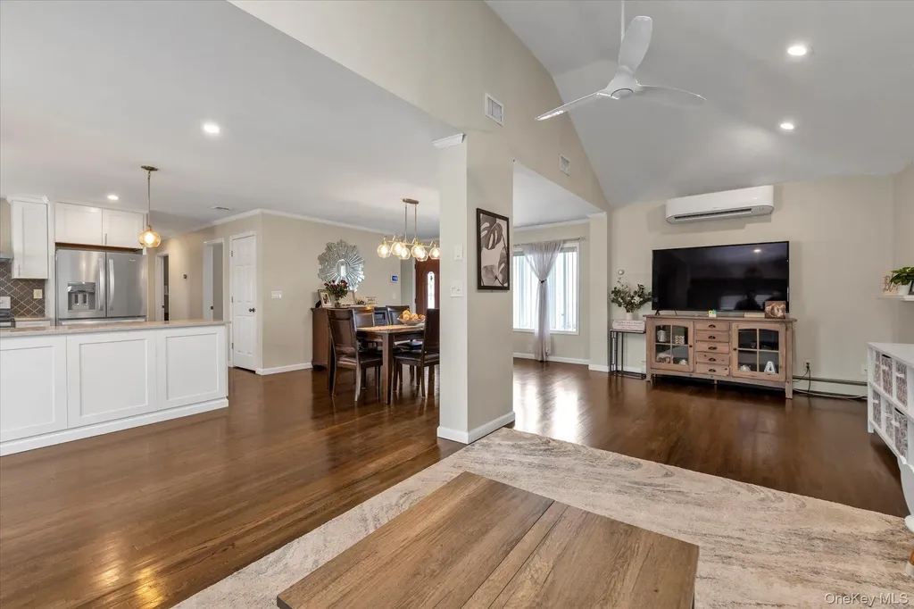 155 Atlantic Avenue Massapequa Park NY 11762
