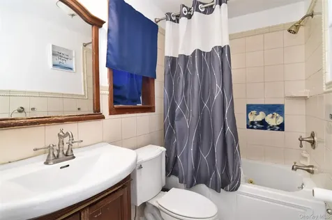 16 Oskar Drive Mahopac NY 10541