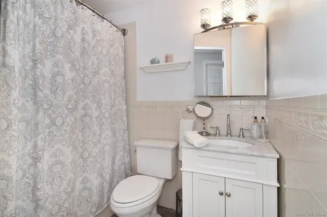 16 Oskar Drive Mahopac NY 10541