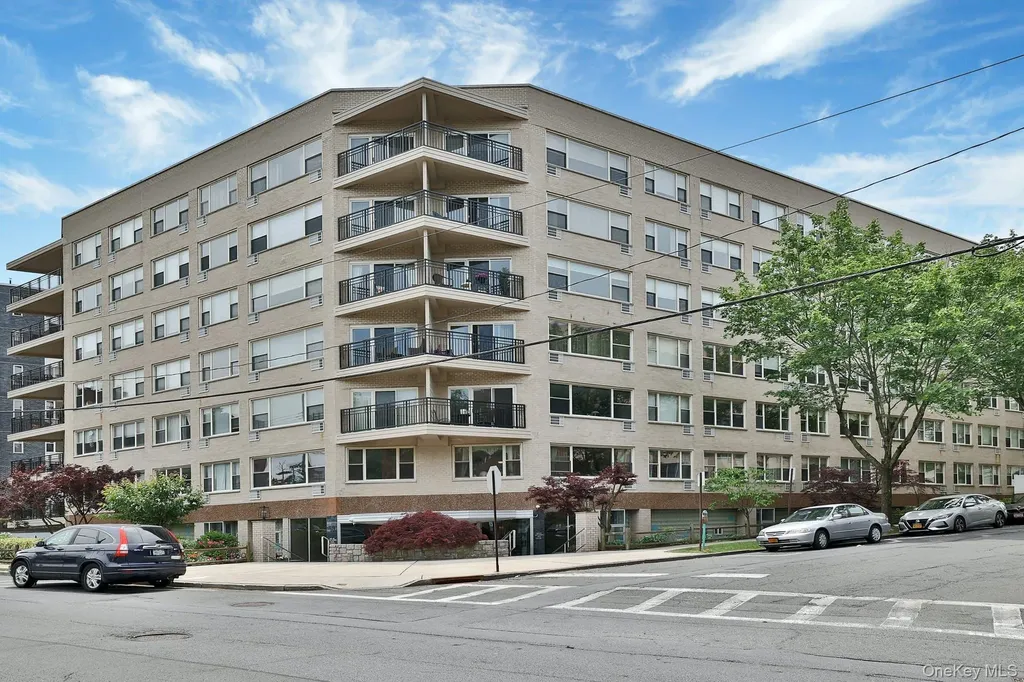 12 Old Mamaroneck Road White Plains NY 10605