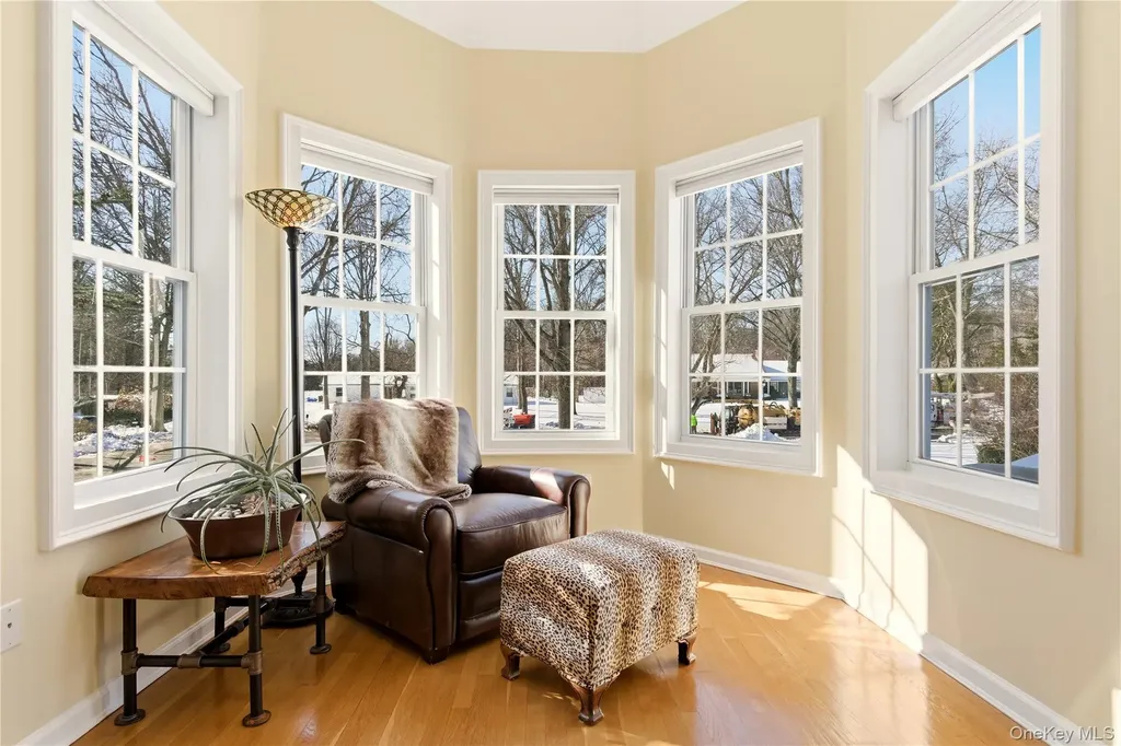 6 Empire Court Dix Hills NY 11746