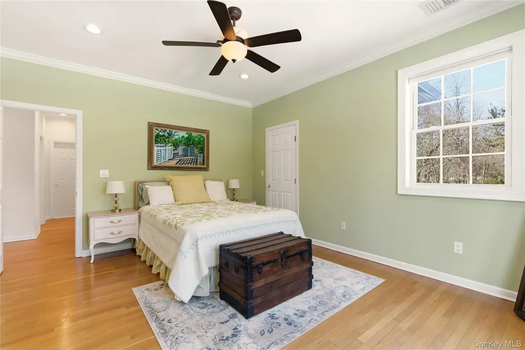 6 Empire Court Dix Hills NY 11746