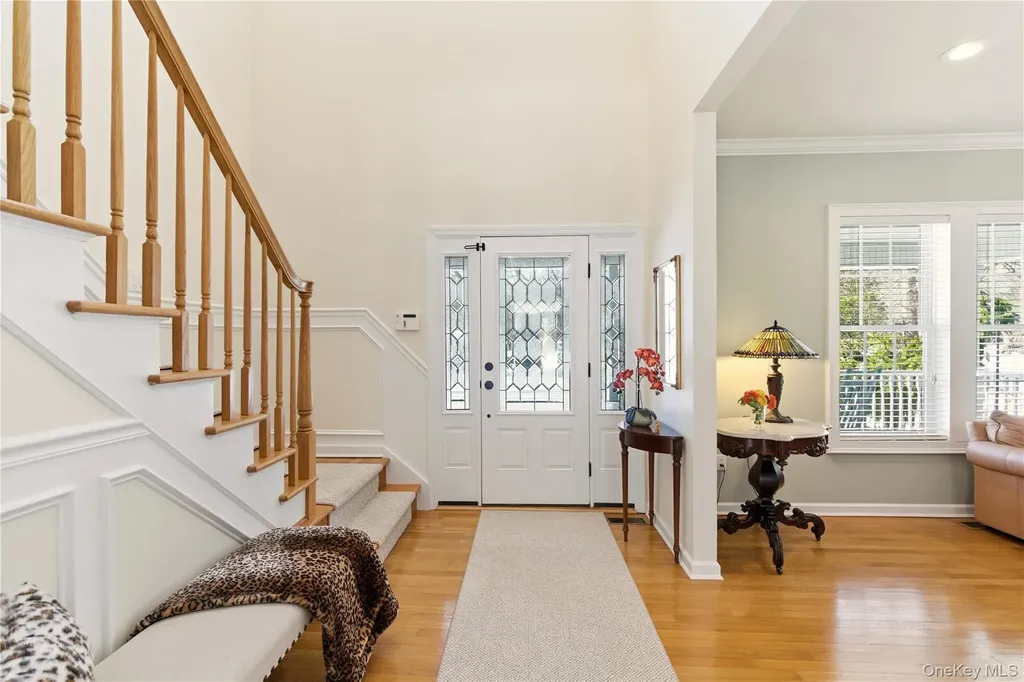 6 Empire Court Dix Hills NY 11746