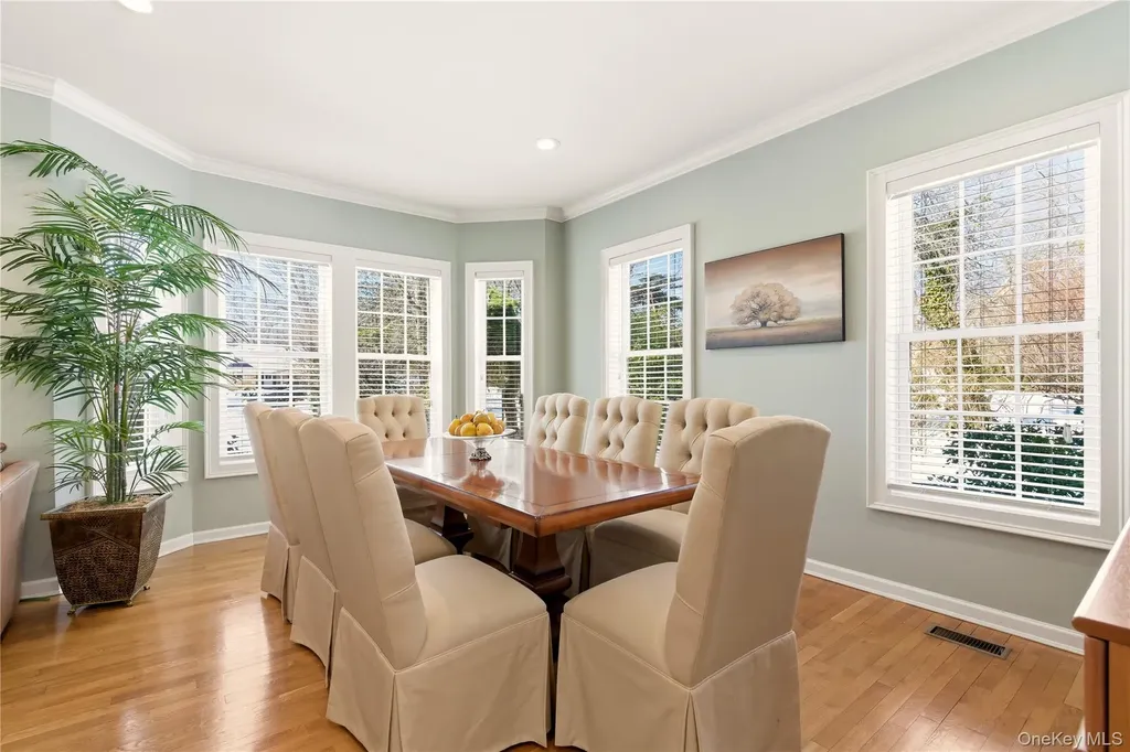 6 Empire Court Dix Hills NY 11746