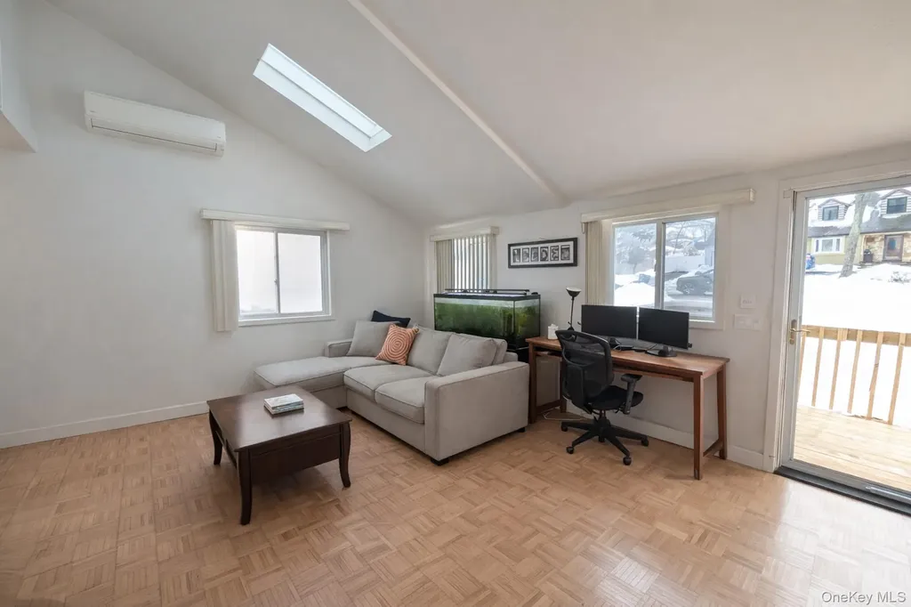 17 Oneida Avenue Selden NY 11784