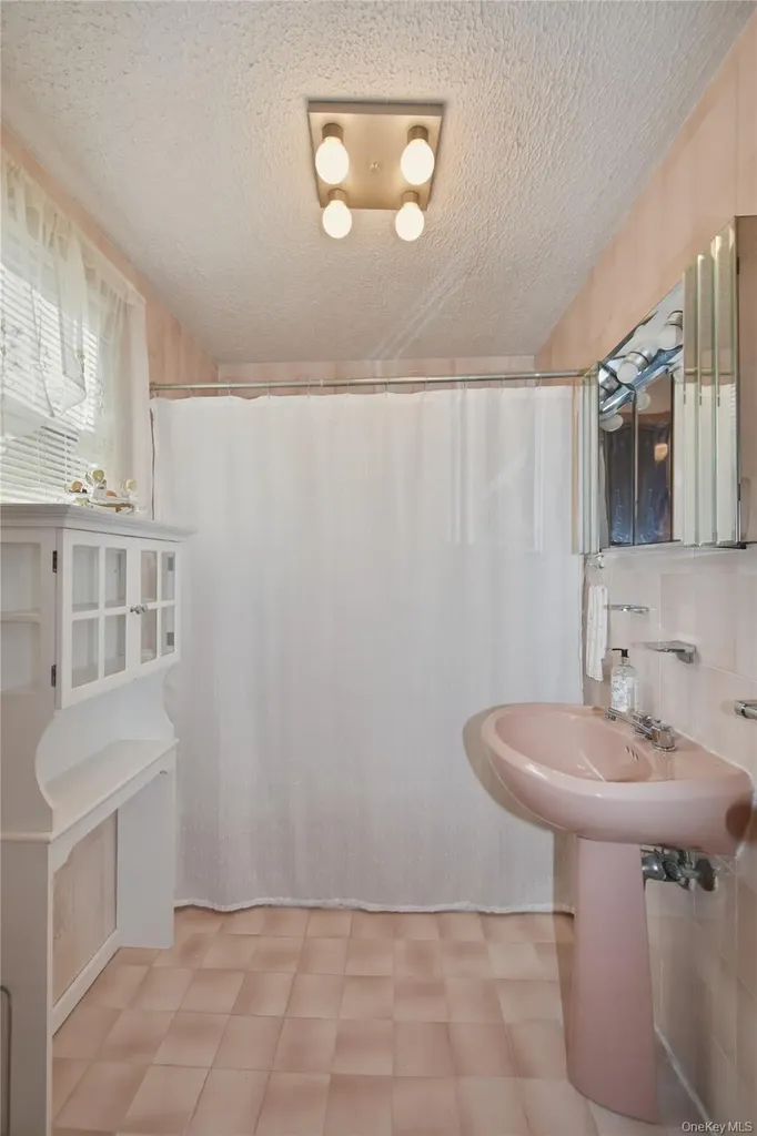 132 Overlook Street Mount Vernon NY 10552