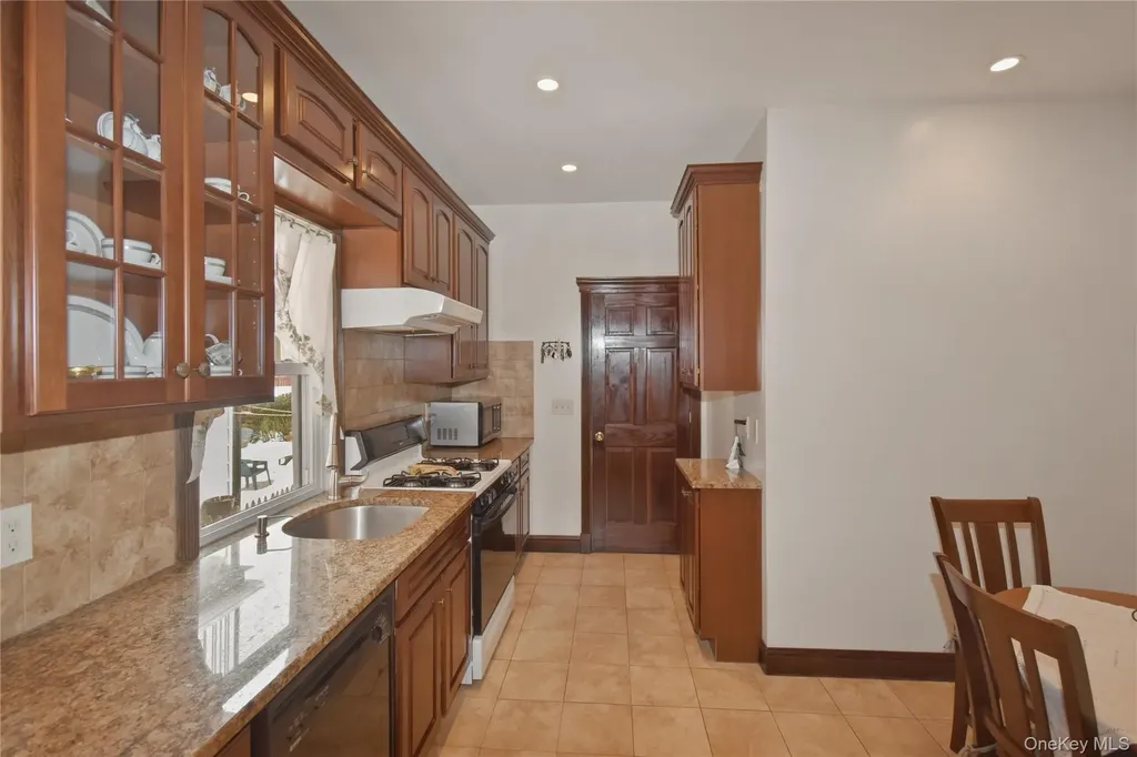 132 Overlook Street Mount Vernon NY 10552