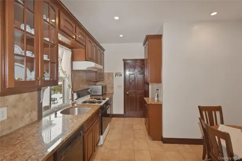 132 Overlook Street Mount Vernon NY 10552