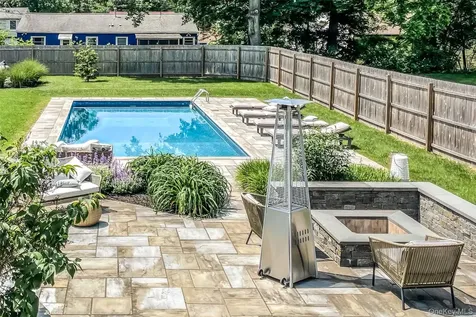 831 Wolcott Avenue Beacon NY 12508