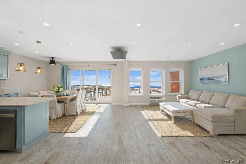 2 Richmond Road Lido Beach NY 11561