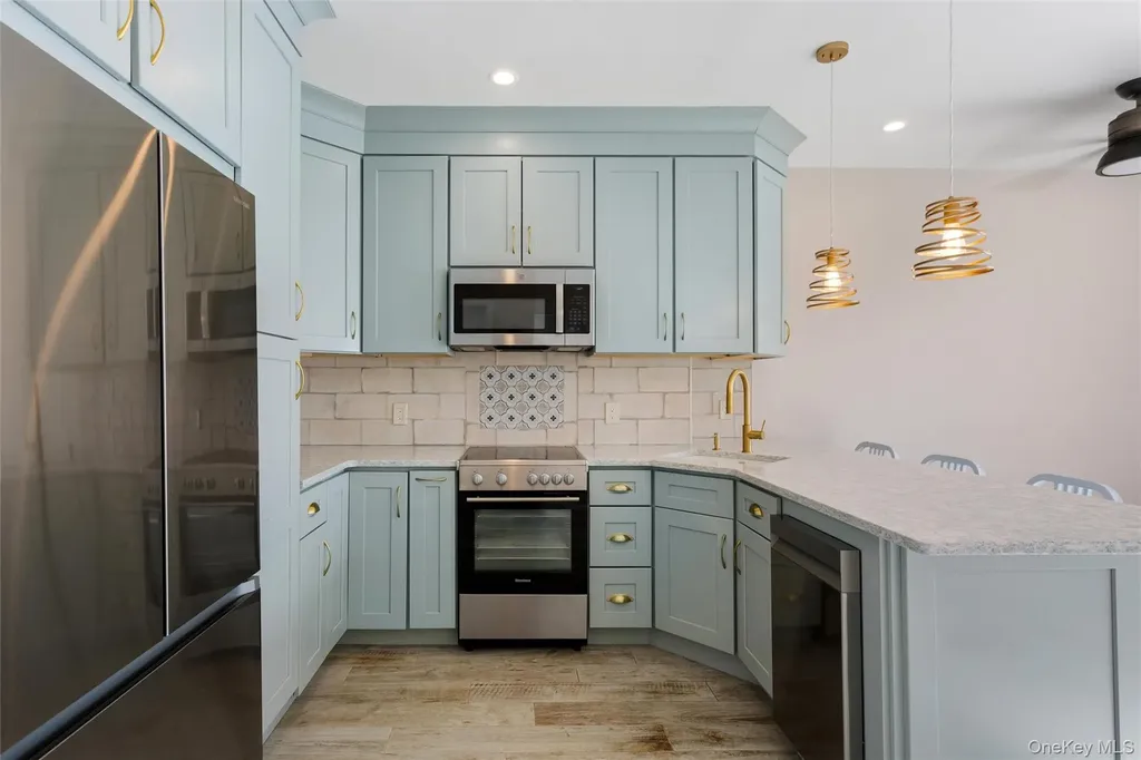 2 Richmond Road Lido Beach NY 11561
