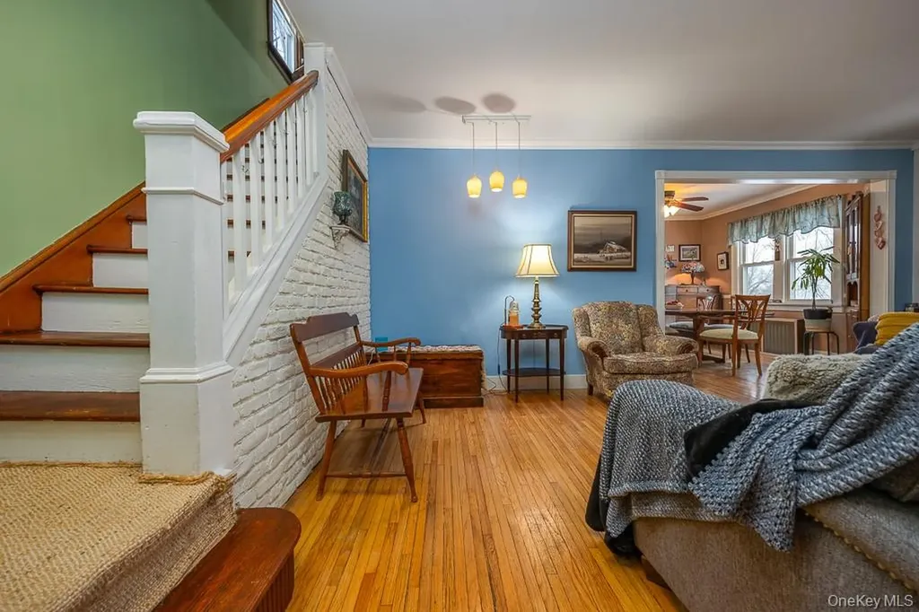 34 Mountainview Avenue Pearl River NY 10965