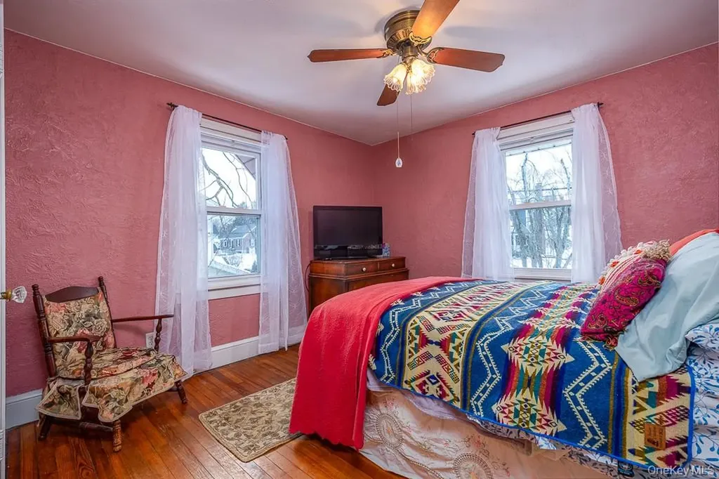 34 Mountainview Avenue Pearl River NY 10965